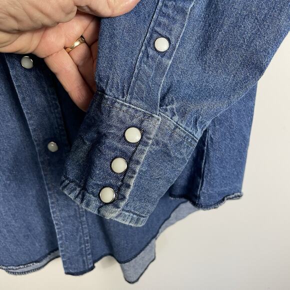 Vtg Wrangler 80s Pearl Snap Western Denim Shirt Men 17.5 X 34 X-Long Tails USA - Picture 11 of 13